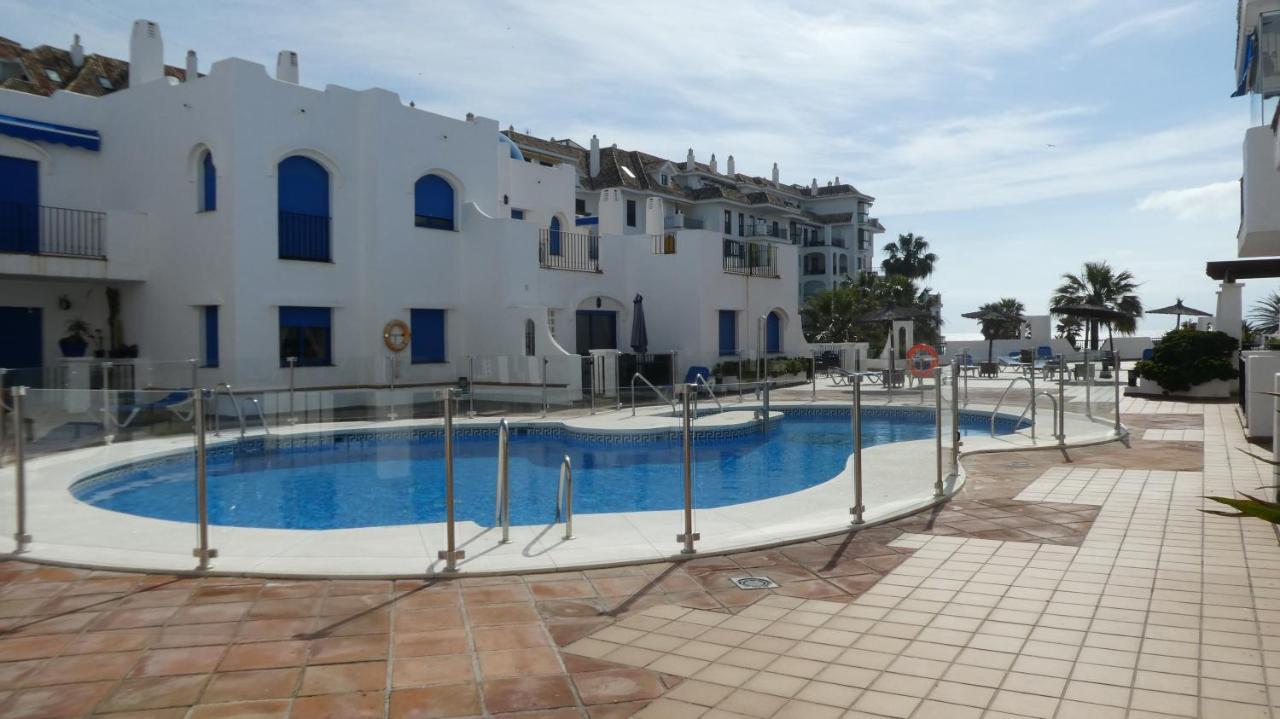 Castillo de Sabinillas 28 Mikonos Playa In Puerto De La Duquesa 2 Bed 2 Bath Apartment Ideally Located To The Beach & Marina מראה חיצוני תמונה