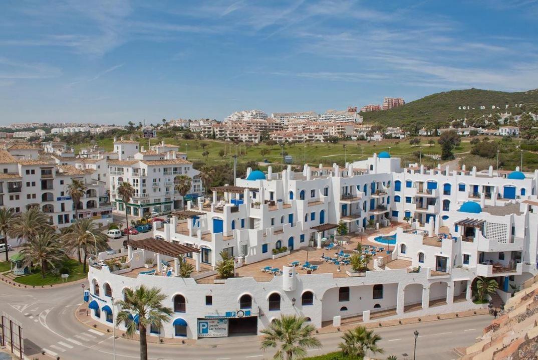 Castillo de Sabinillas 28 Mikonos Playa In Puerto De La Duquesa 2 Bed 2 Bath Apartment Ideally Located To The Beach & Marina מראה חיצוני תמונה