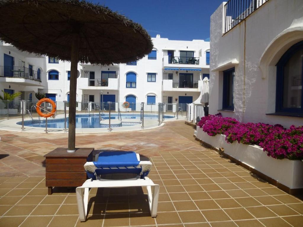 Castillo de Sabinillas 28 Mikonos Playa In Puerto De La Duquesa 2 Bed 2 Bath Apartment Ideally Located To The Beach & Marina מראה חיצוני תמונה